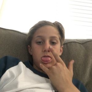 Meet your Posher, Lucas